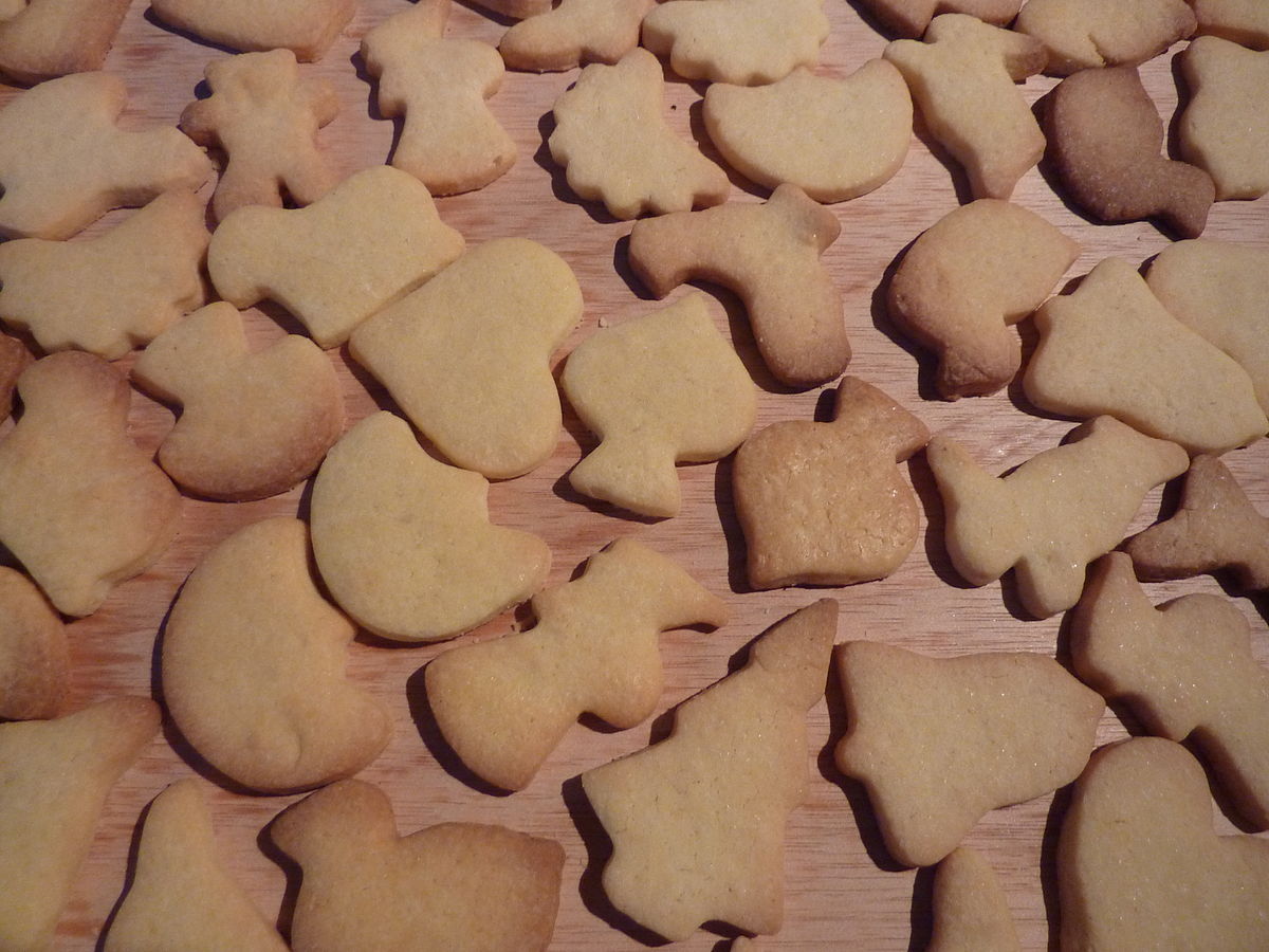 Ateliers bredele et décoration de sapin de Noël